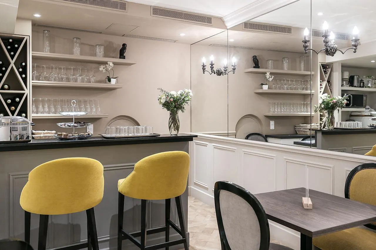 Saint Christophe Hotell 3*