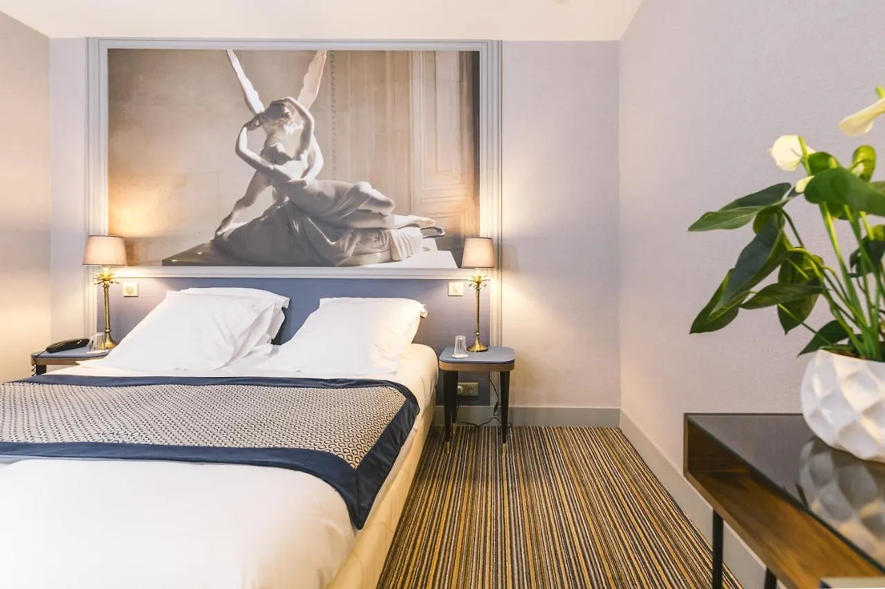 Saint Christophe Hotell 3*